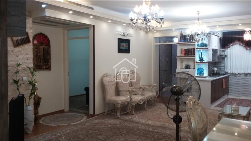 فروش آپارتمان 83 متری در نازی آباد تهران