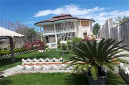 فروش باغ ویلا مسکونی 1000 متری در طاووسیه کردان
